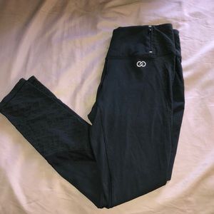 CALIA high-waisted black leggings